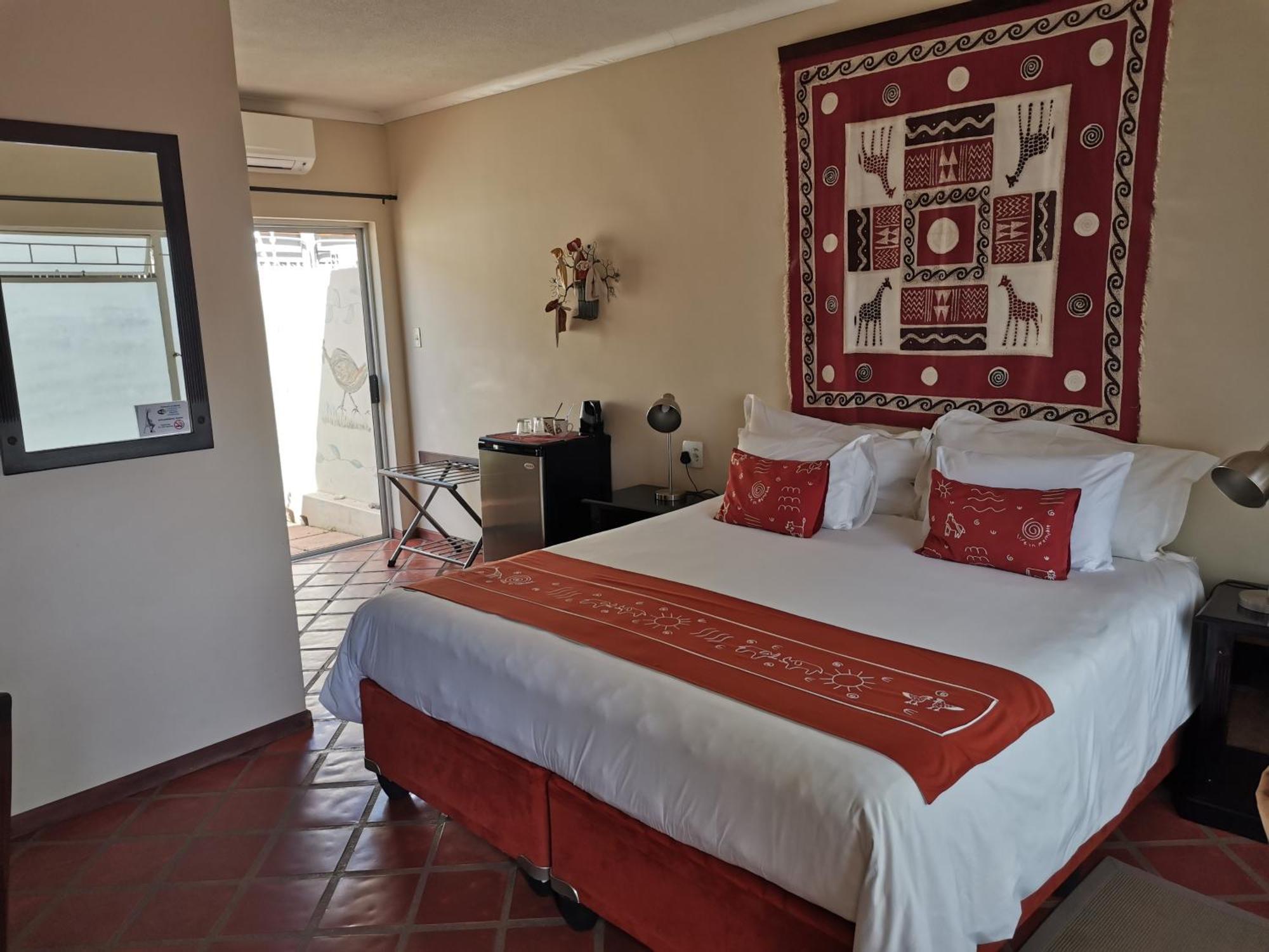 Londiningi Guesthouse Windhoek Extérieur photo